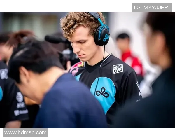 电竞新闻深入分析V5战队的包夹战术及其在比赛中的应用技巧 电竞新闻深入分析V5战队的包夹战术及其在比赛中的应用技巧